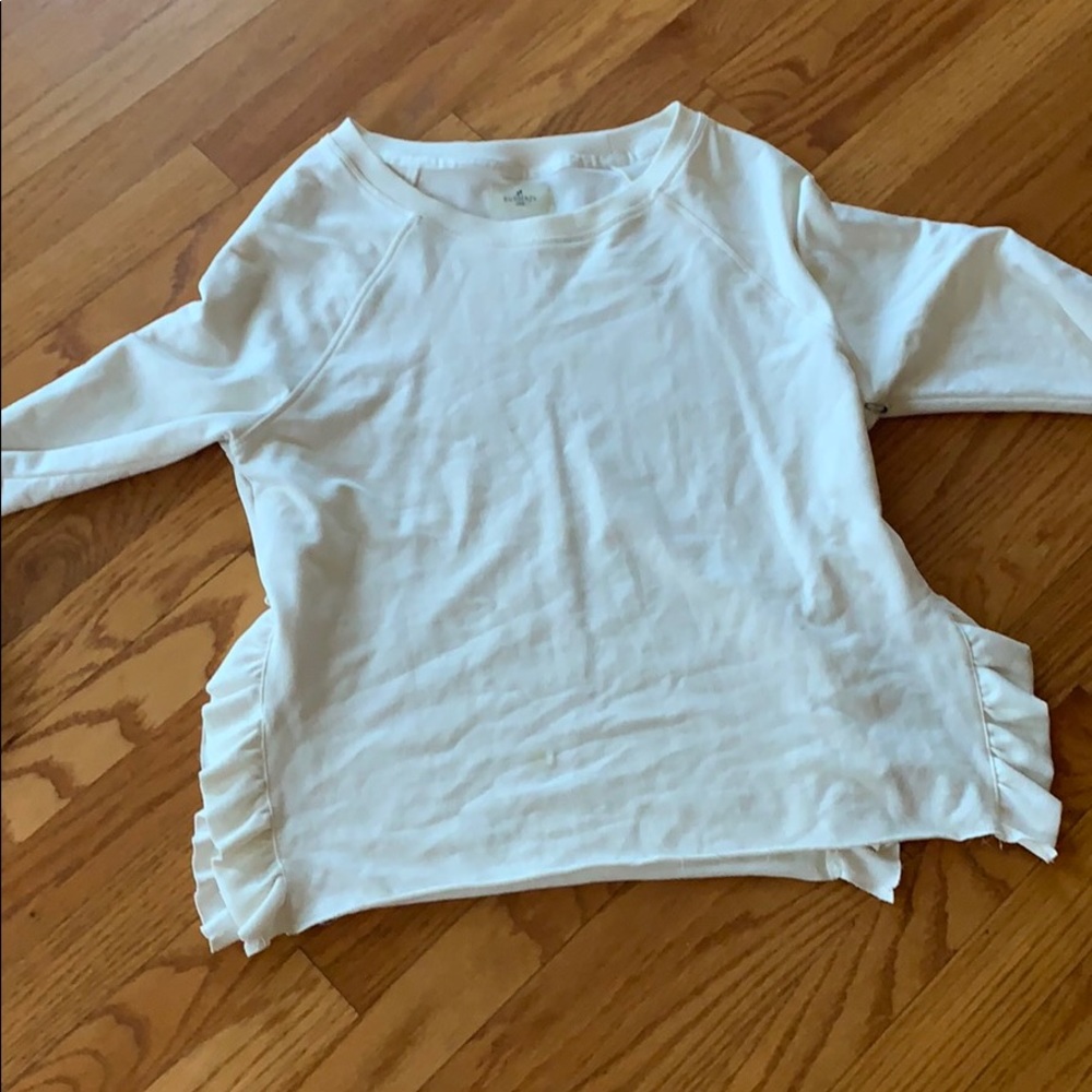 Ruffled sweatshirt